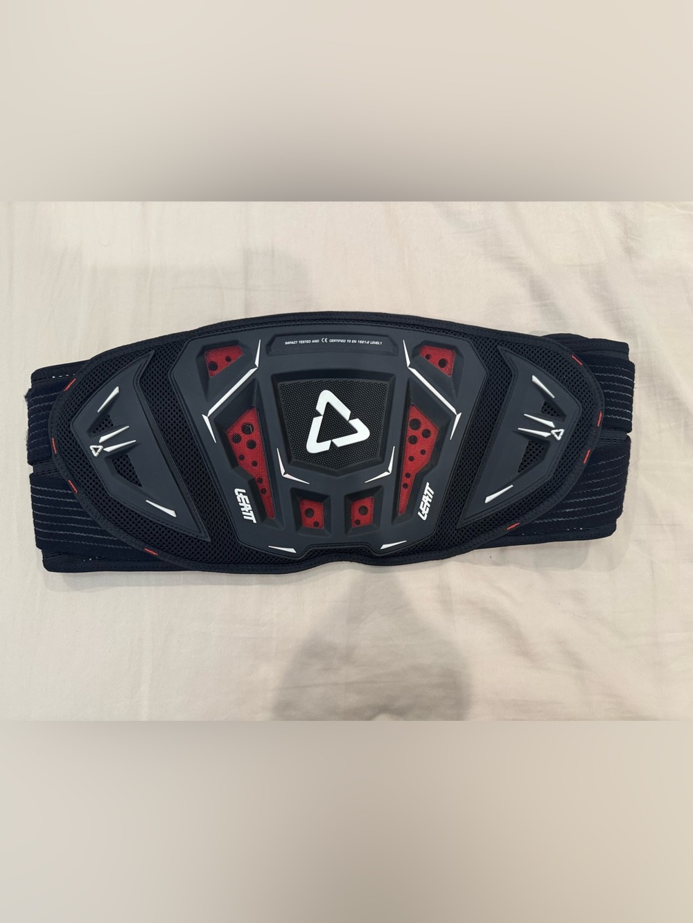 Leatt Kidney Air Belt Black and Red